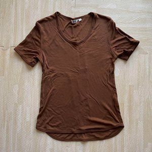women's short sleeves